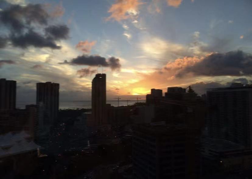 Sakura Spa space and Honolulu view 1